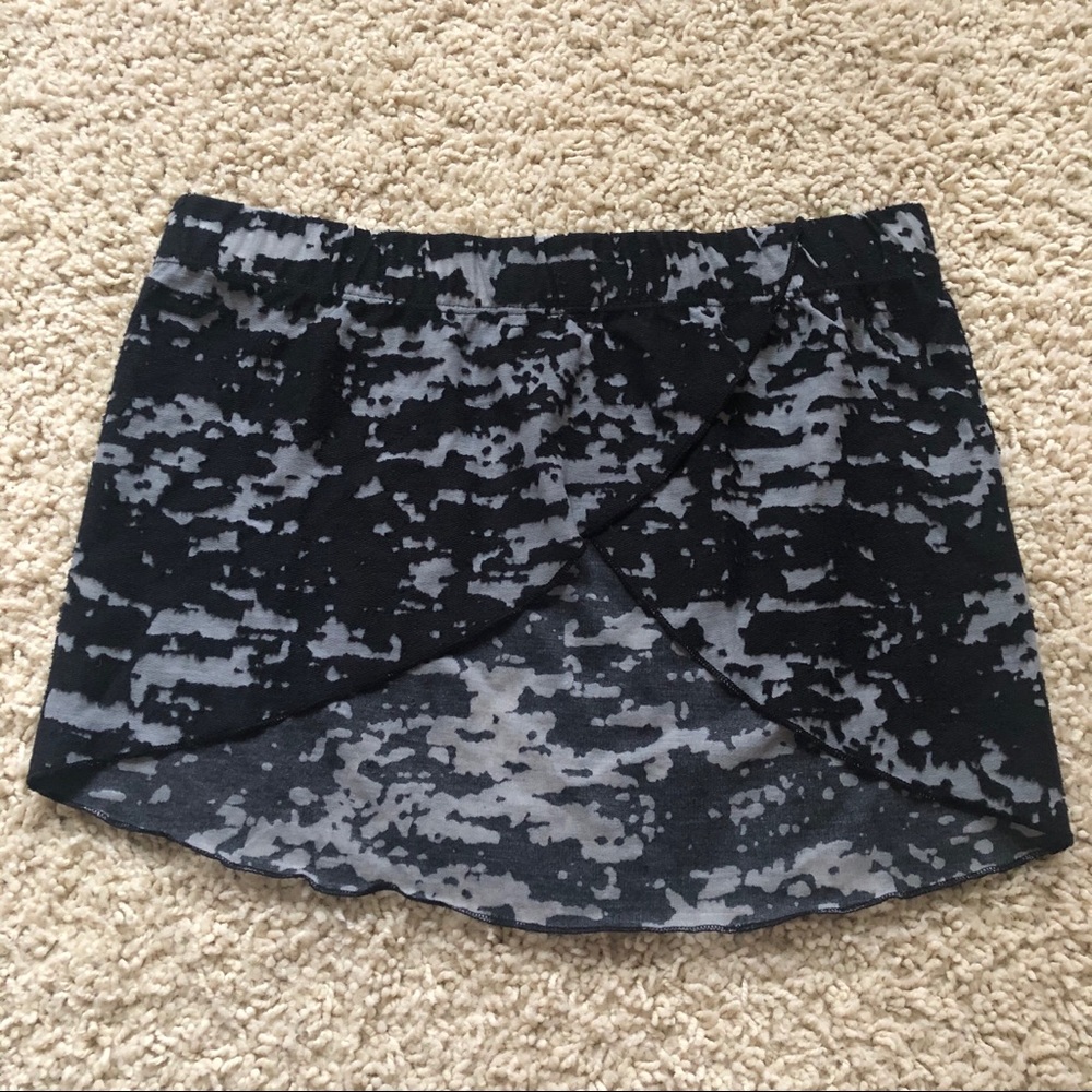 BRAND NEW Cover-Up Wrap Skirt